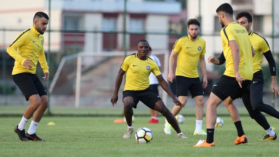 Osmanlıspor'dan taktik idmanı