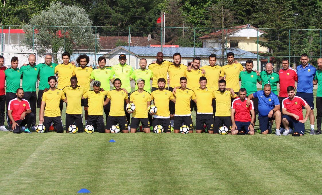 Ayrılacak futbolcular var mı?