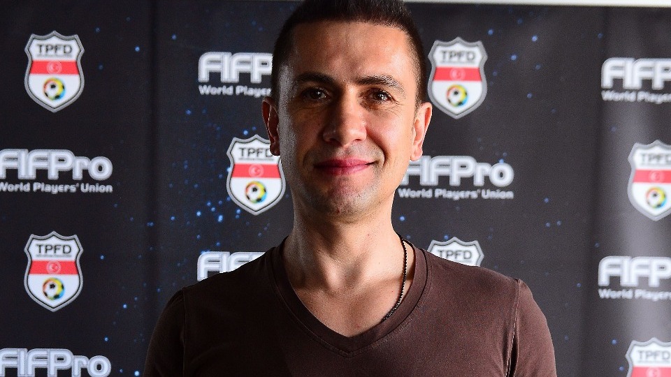 Emre Aşık, TFPD'nin düzenleyeceği kampla ilgili konuştu: 'Oyuncularımız çok yalnızlar...'