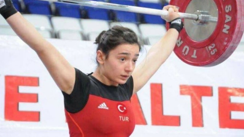 Nuray Levent dereceye giremedi