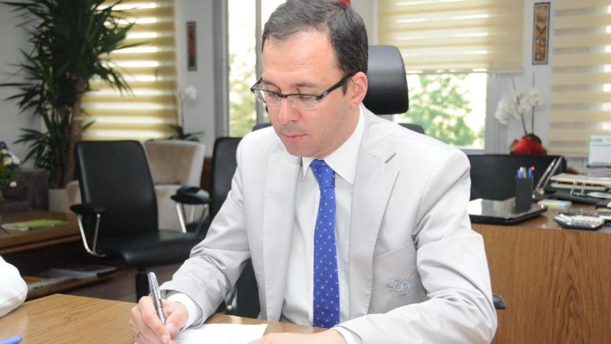 Bakan Kasapoğlu'ndan gençlere 'maça götürme' sözü
