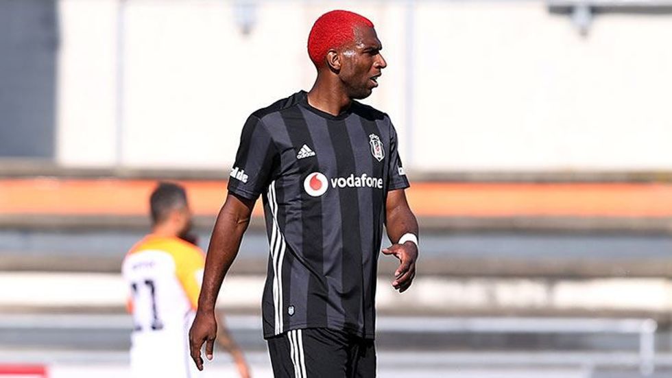 Ryan Babel'in tepkisinin arkasından zam isteği çıktı