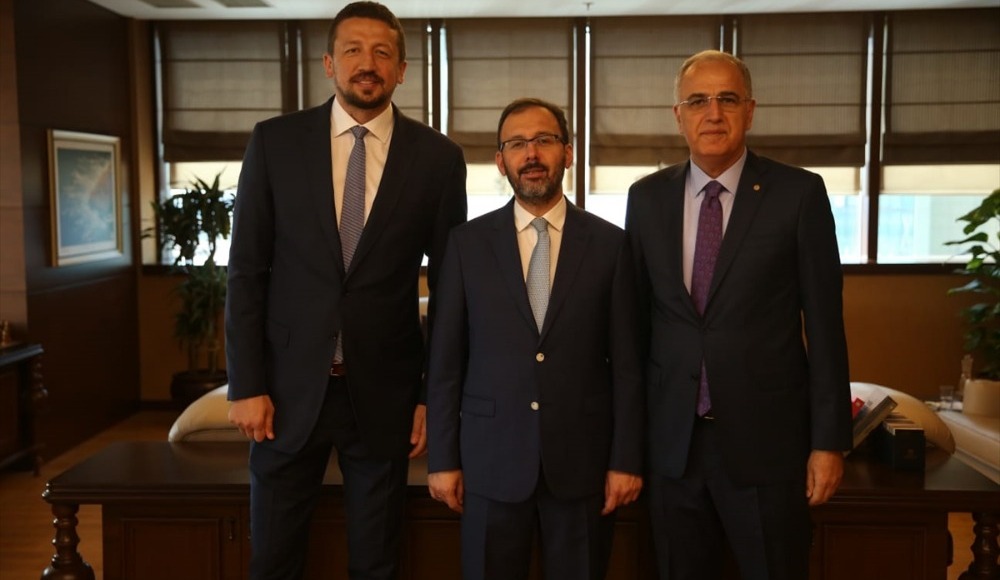TVF Başkanı Mehmet Akif Üstündağ'dan, Bakan Kasapoğlu'nu ziyaret etti