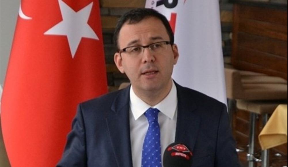 Mehmet Muharrem Kasapoğlu: "Türk sporcularının gelişiminde..."