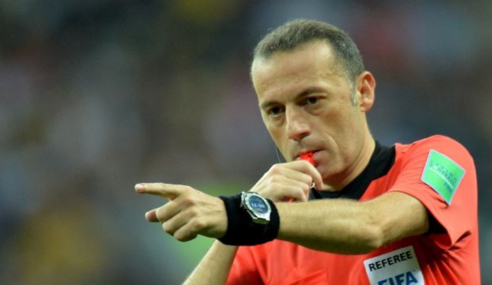 Cüneyt Çakır'dan 3 yıl sonra bir ilk!