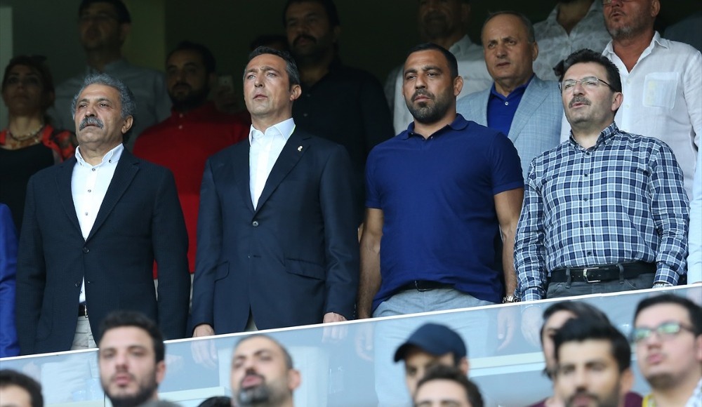 Ali Koç: Daha hiçbir şey bitmedi. Ayağa kalkın...