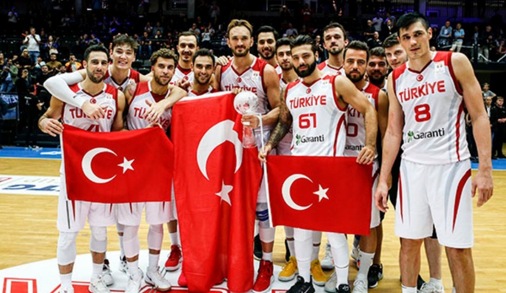 A Milli Erkek Basketbol Takımı, Super Cupta şampiyon oldu 68