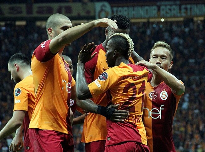Galatasaray'ın Schalke maçını değerlendirdi!