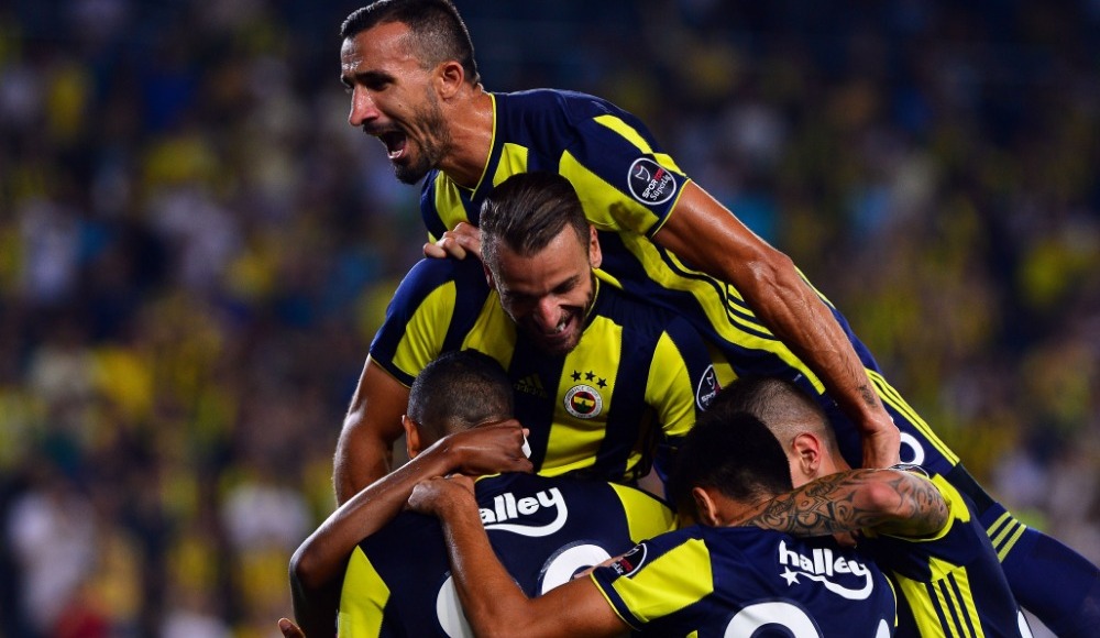 Fenerbahçe’de goller yabancı futbolculardan geldi