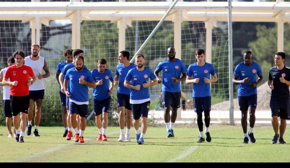Antalyaspor’da kupa mesaisi başladı