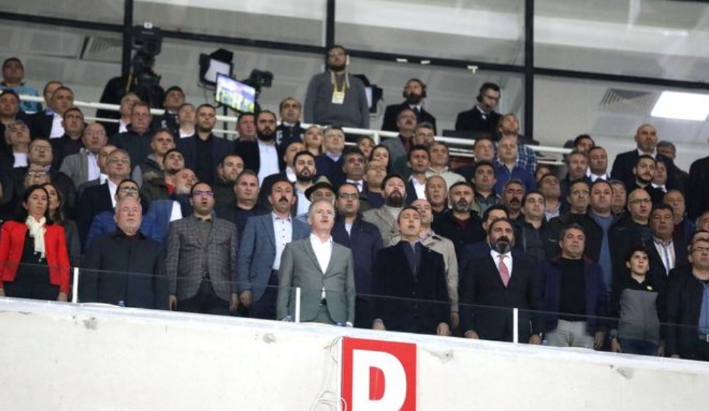 Video - Ali Koç'tan teknik ekip ve futbolculara konuşma