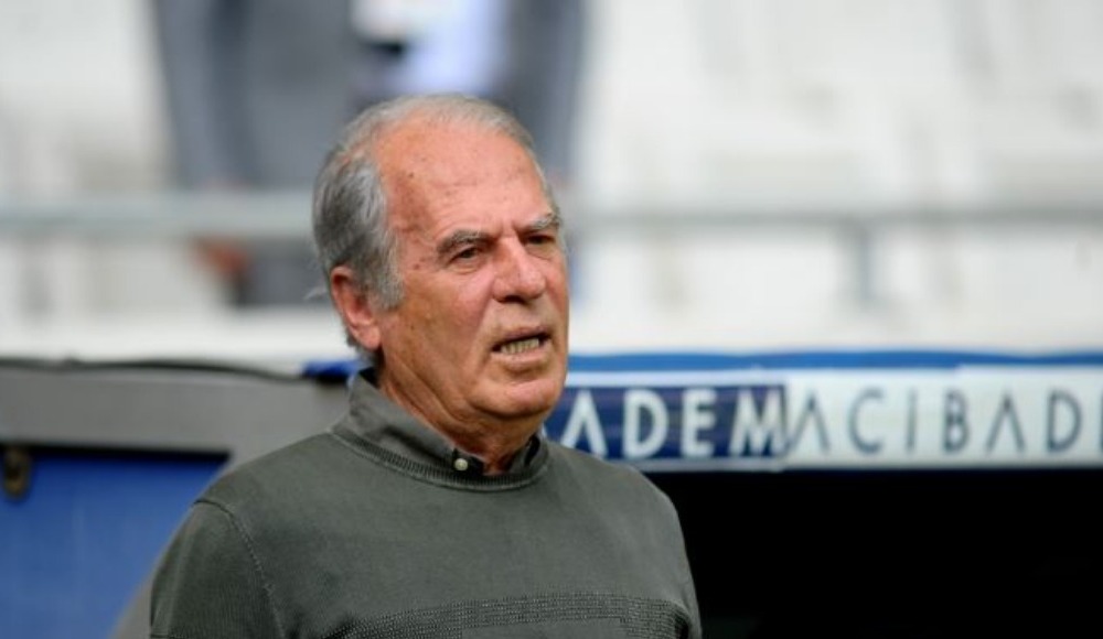 "Mustafa Denizli, bazı şeyleri önceden hisseden bir teknik adamdır"