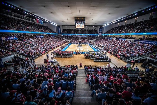 Euroleague ile FIBA Dünya Kupası eleme maçları aynı hafta