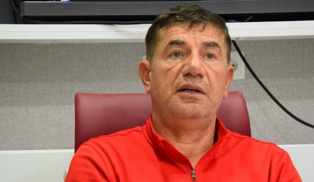 Giray Bulak: 'Karagümrük'ü hedeflerine taşımaya çalışıyoruz'
