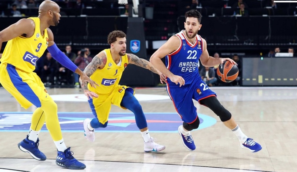 Maccabi - Anadolu Efes maçı için flaş karar