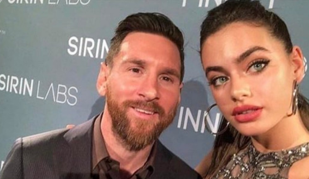 Video - Messi ile Yael Shelbia bir araya geldi