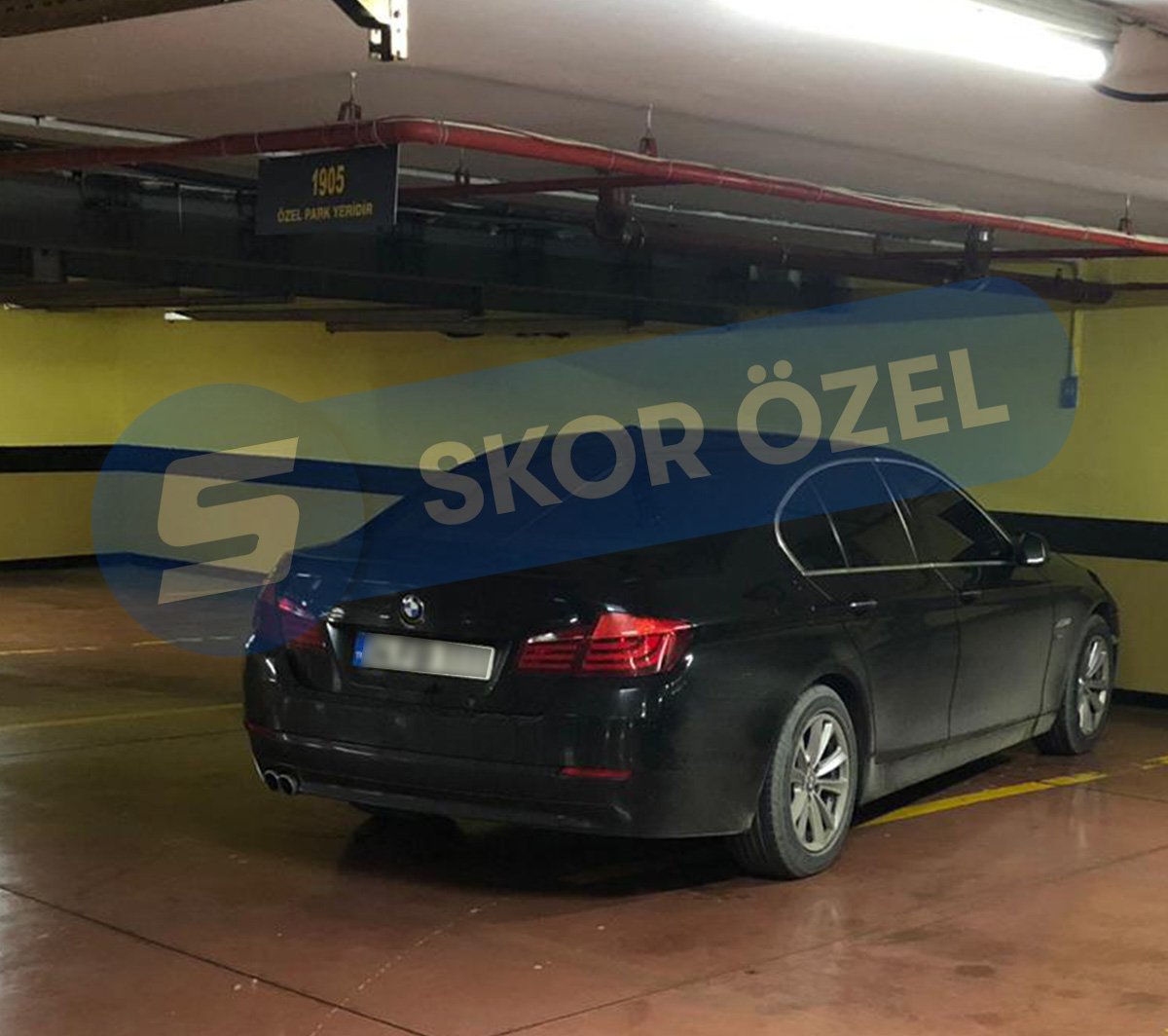 Semih Özsoy ve Ersun Yanal'ın araçları...