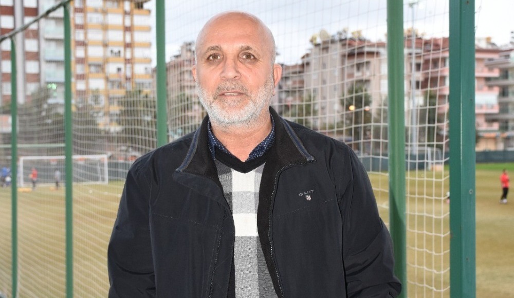 Hasan Çavuşoğlu, maç öncesi konuşmaya sıcak bakmadı