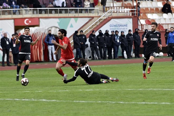 Gümüşhanespor, evinde Kastamonuspor 1966 takımına 2-1 mağlup oldu