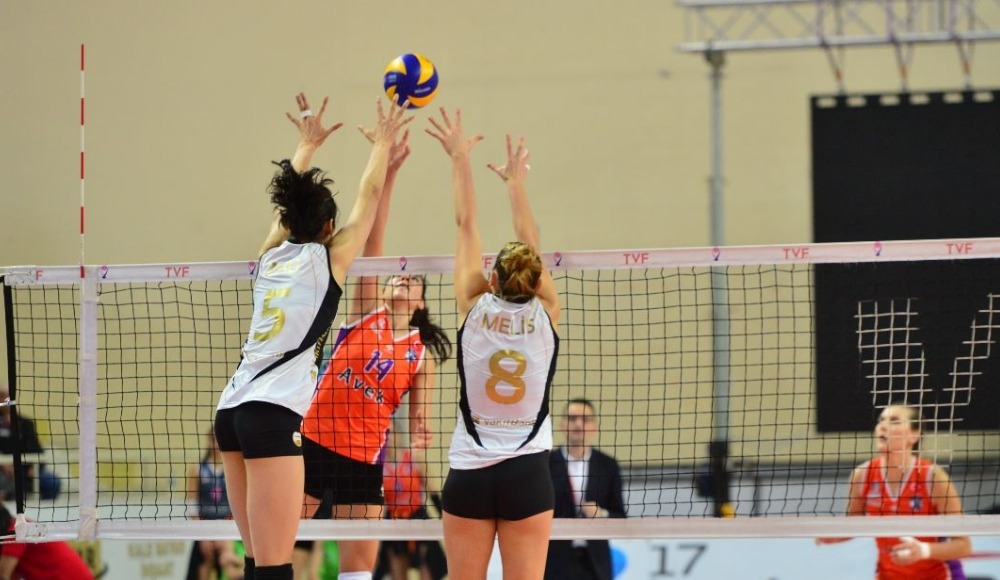 Vakıfbank, Çanakkale'ye set bile vermedi