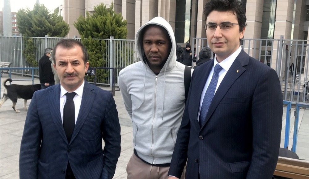 Rodallega'ya büyük şok! Dolandırıcılar...