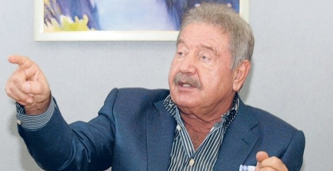 "Bir spor adamı olarak üzülüyorum"