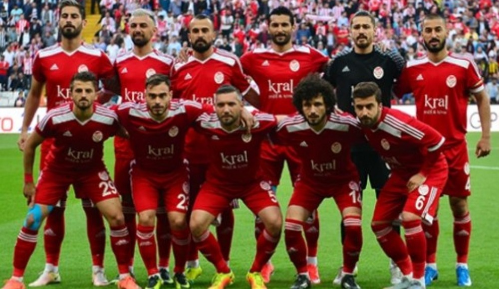 Gümüşhanespor, sahasında konuk ettiği Bayrampaşa’ya 1-0 mağlup oldu