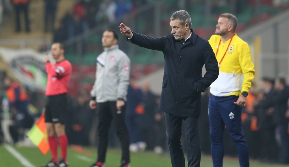Slimani...