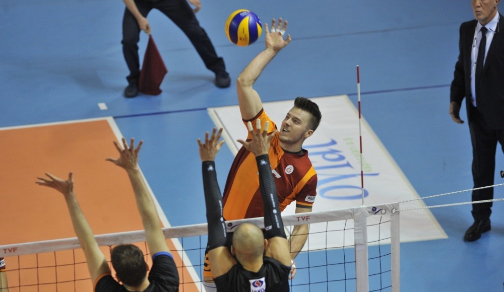 Galatasaray, İnegöl belediyespor'a set vermedi