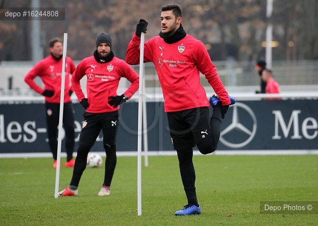 Bayern, Ozan Kabak'ı Stuttgart'a kiralamak istedi