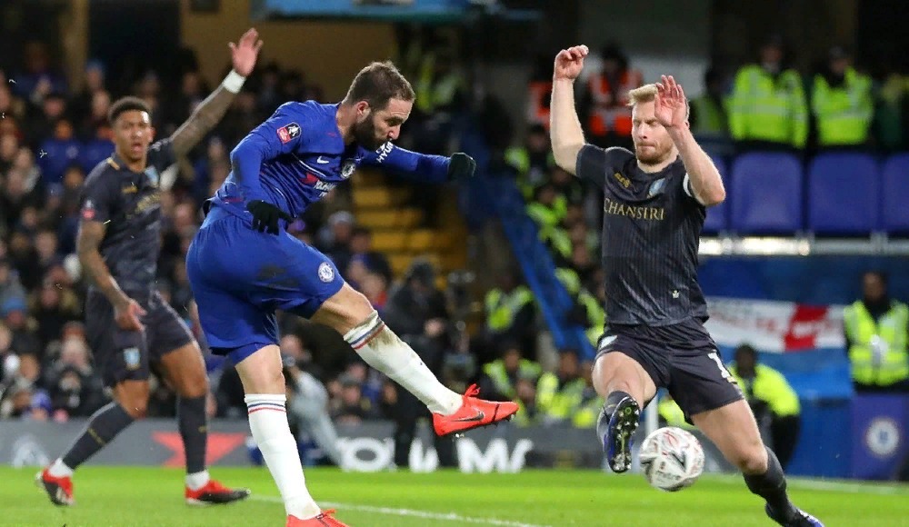 Chelsea, FA Cup'ta 3 golle kazandı