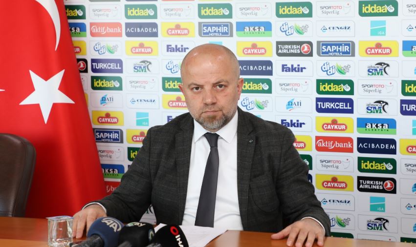 "Hiçbir futbolcumuzu mağdur etmek istemiyoruz"