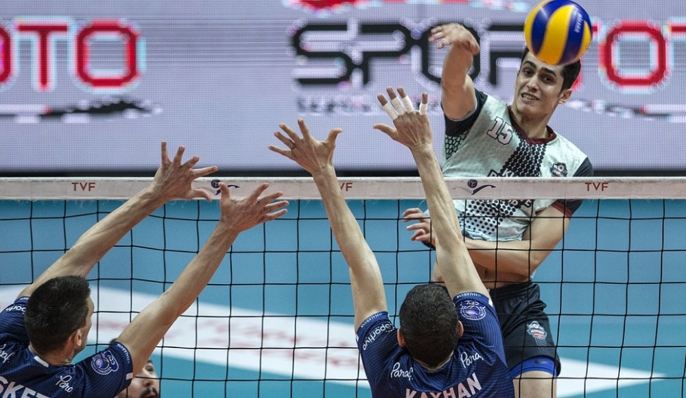 Halkbank, Jeopark Kula Belediyespor'u 3-0 mağlup etti