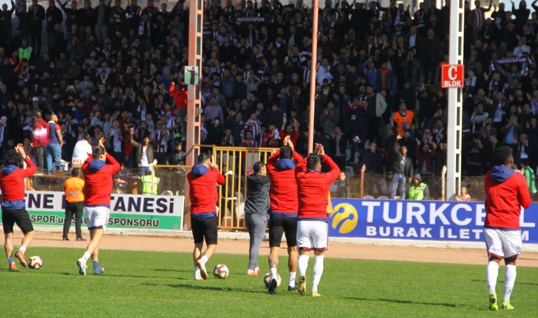 "Hatayspor ilk 2 ve Play-Off’u kovalıyor"