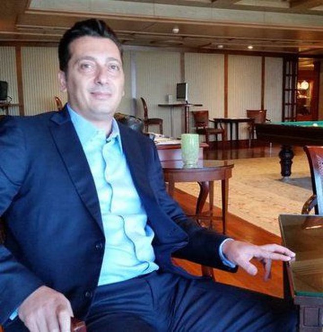 18) Melih Abdulhayaoğlu