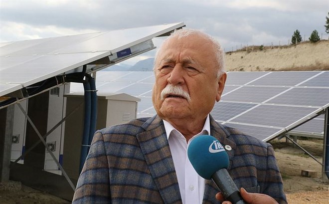 14) Şefik Yılmaz Dizdar