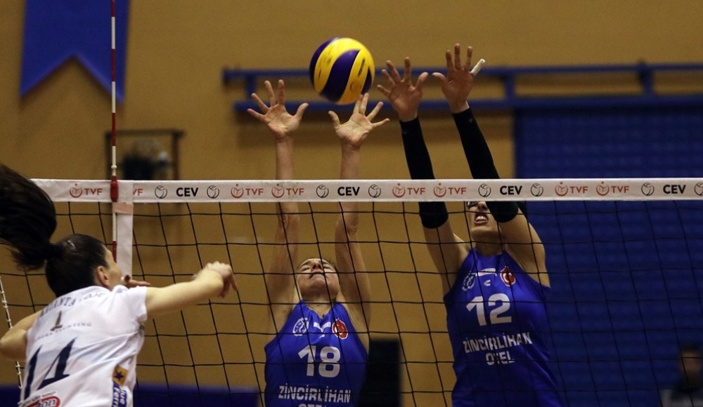 Aydın Büyükşehir Belediyespor Kadın Voleybol Takımı yarı finalde