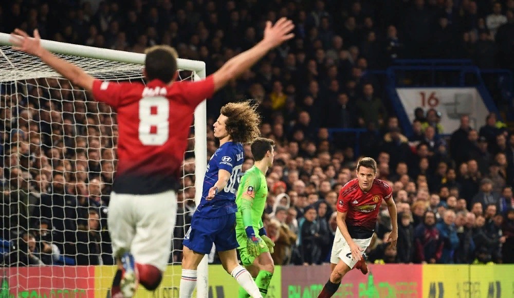 Manchester United'dan kupada Chelsea'ye geçit yok!