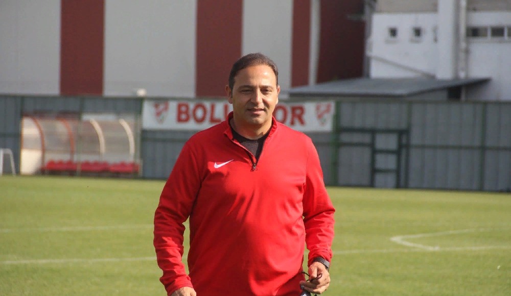 Fuat Çapa: "Transfer eksiklere göre yapılmıyor"