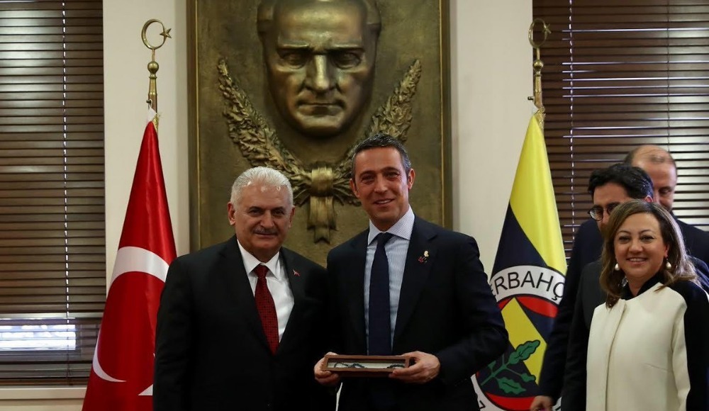 Binali Yıldırım, Fenerbahçe Kulübü’nü ziyaret etti