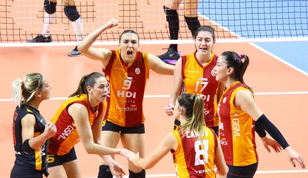 Galatasaray HDI Sigorta, Beşiktaş'ı deplasmanda 3-1 yenerek 1-0 öne geçti