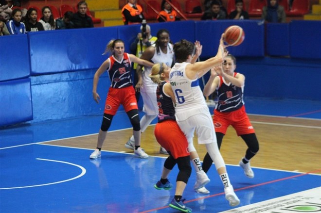 Hatay Büyükşehir Belediyespor, sahasında Gündoğdu Adana Basketbol’u yendi