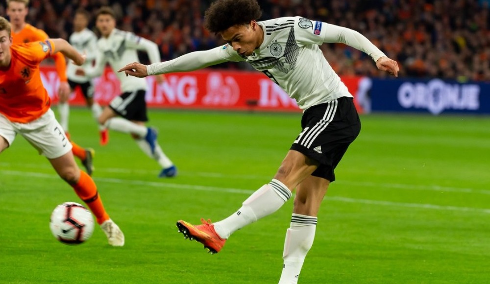 Özet - Almanya, Hollanda'yı deplasmanda devirdi! 2-3