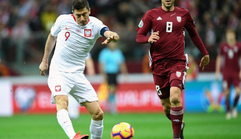 Polonya, Letonya'yı 2-0 mağlup etti