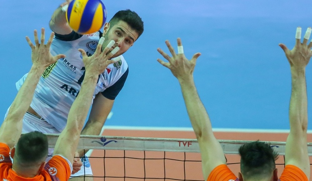 Arkas Spor, Tokat Belediye Plevne'yi 3-0 yendi
