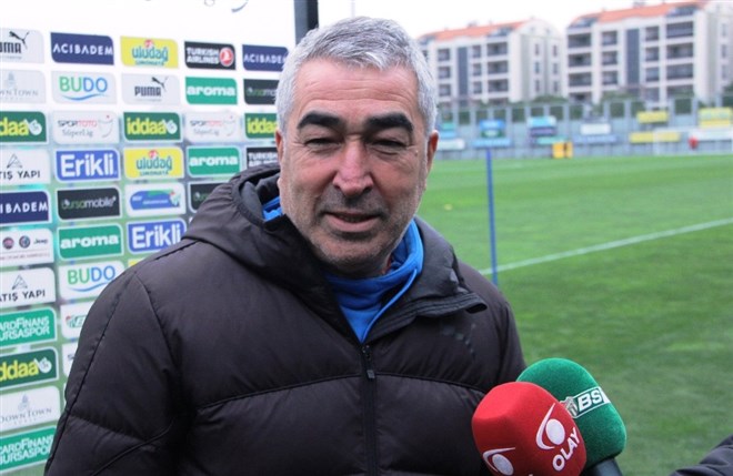 Samet Aybaba'ya Milli Eğitim Bakanı Selçuk'tan plaket