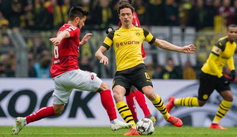 Özet - Borussia Dortmund, Mainz 05'i iki golle geçti