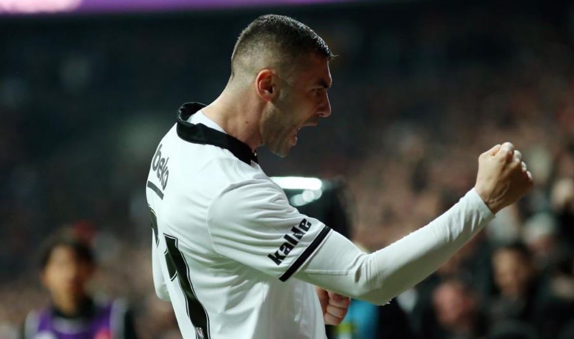 "Burak Yılmaz, Beşiktaş'a daha erken gelse iyi olurdu"