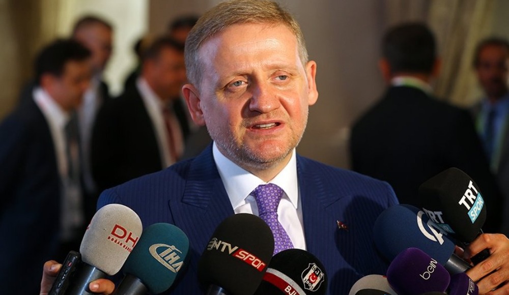 "Başakşehir'in rakiplerine maç kaybettiriyorlar"