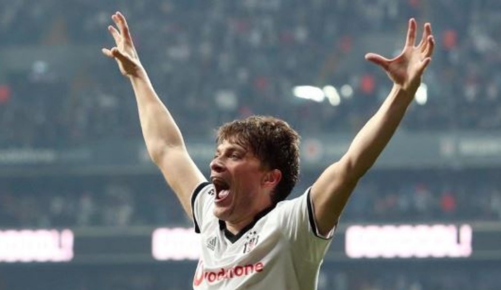 "Ljajic açıkta oynayınca verimi düşüyor"